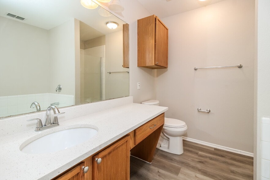 Building Photo - 9104 Chisholm Trail