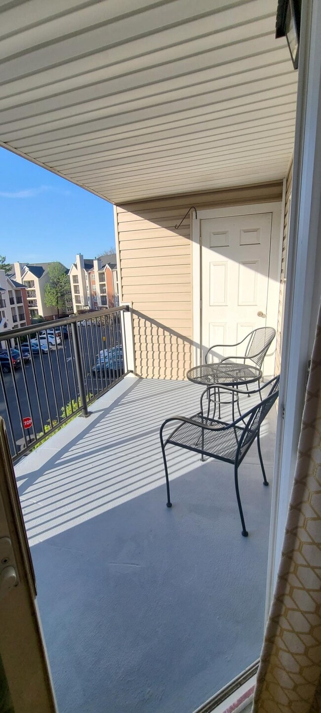 Building Photo - 3311 Wyndham Cir