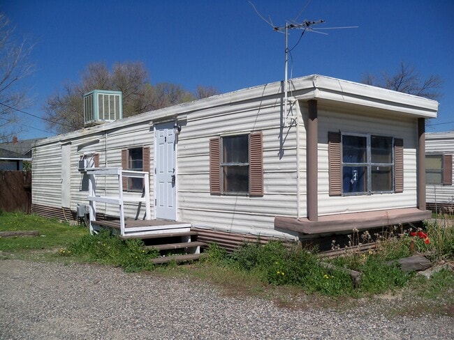 Primary Photo - 4130 Arden Ave