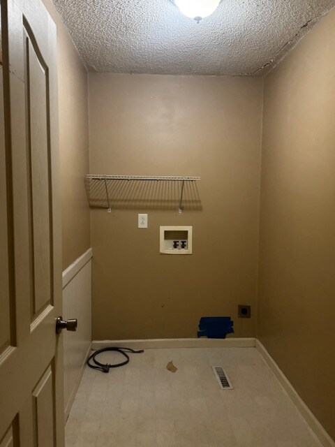 Building Photo - 5229 Tillery Dr