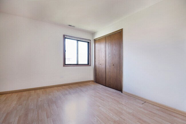 Building Photo - 15824 Peggy Ln