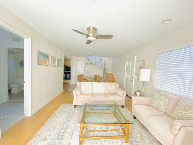 Building Photo - 3005 Strongs Dr