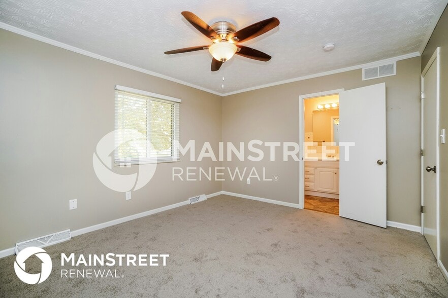 Building Photo - 171 Parkview Dr