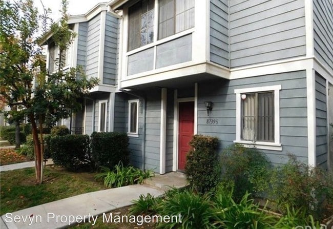 Primary Photo - 2 br, 1.5 bath House - 8739 Pinecrest Place