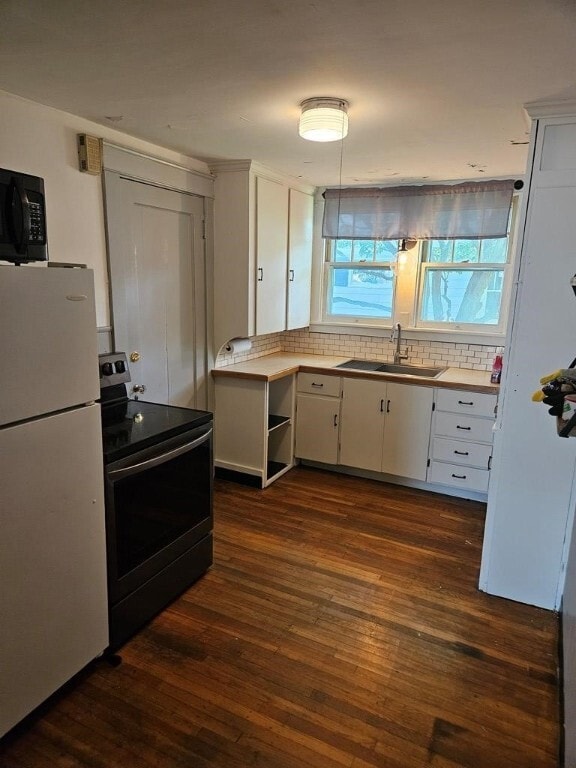 Building Photo - 465 Beecher St