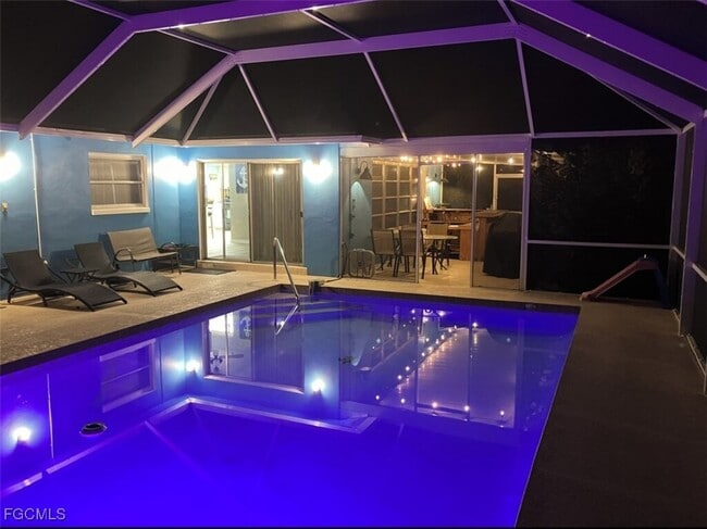 Building Photo - 250 Caddy Rd