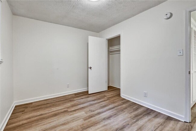 Building Photo - 4371 Springwood Terrace