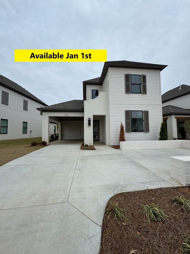 Primary Photo - Belmont 1217