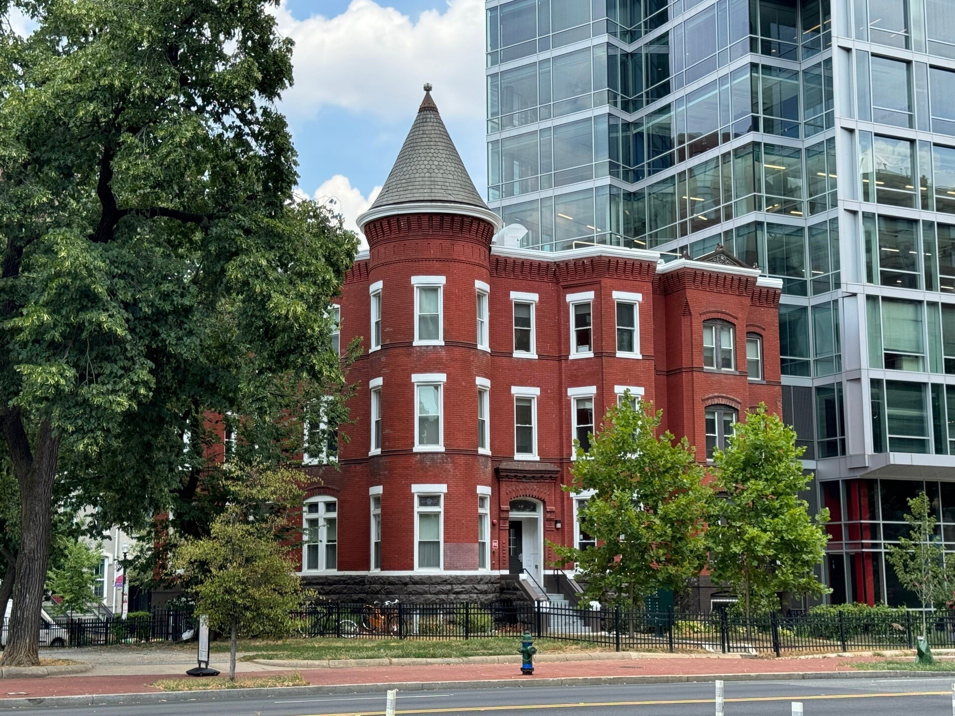 Building Photo - 459 Massachusetts Ave NW
