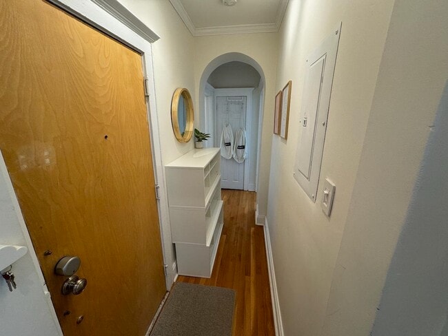 Building Photo - 473 Jersey Ave