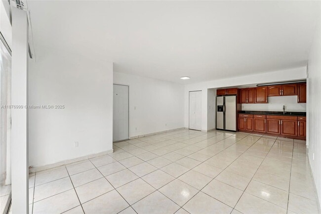 Building Photo - 4300 NW 79th Ave