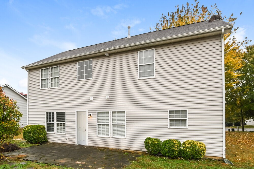 Building Photo - 3062 Clover Rd NW