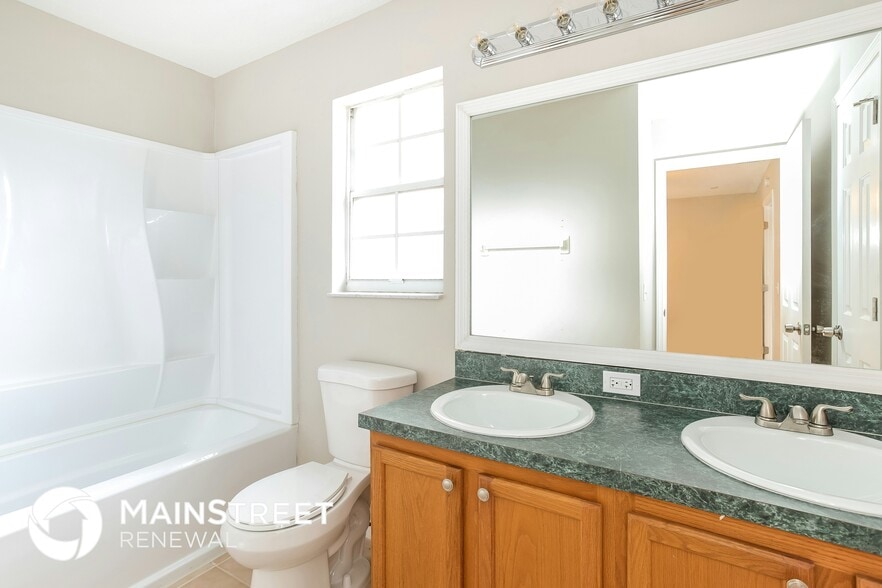 Building Photo - 7966 Magnolia Bend Ct