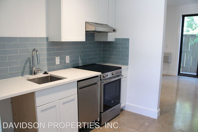 Building Photo - 3 br, 3.5 bath House - 318 W Grayson St #505