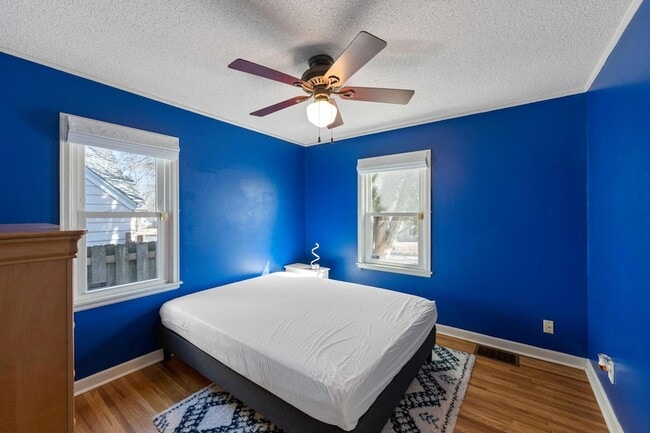 Building Photo - 2901 Zenith Ave N