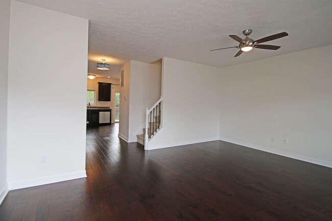 Building Photo - 186 Cedar Point Ln