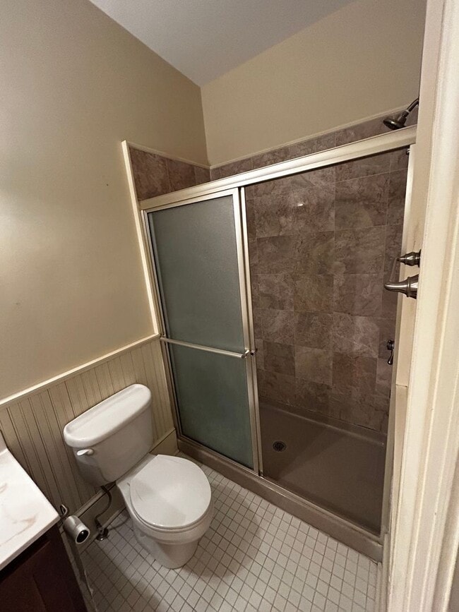 Building Photo - Great 2 Bedroom in Downtown Lynchburg