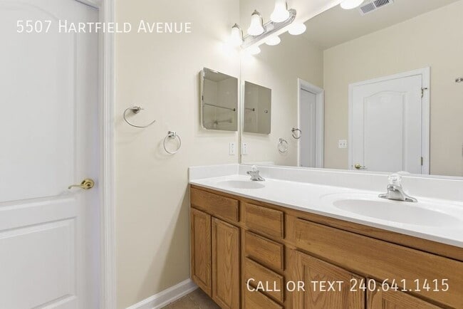 Building Photo - 5507 Hartfield Ave