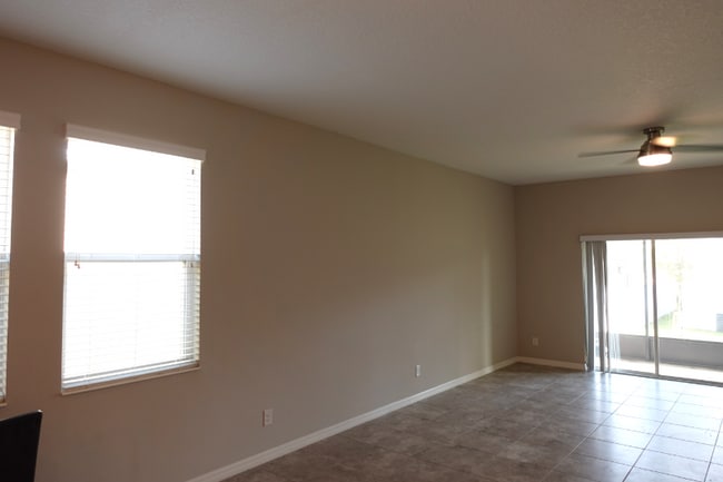 Building Photo - 954 Hilltop Park Ct