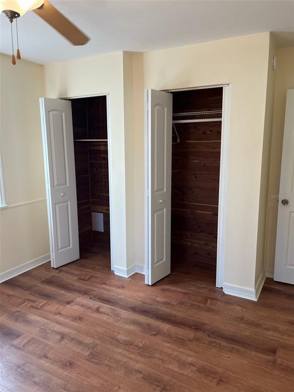 Building Photo - 122 NE 37th Terrace