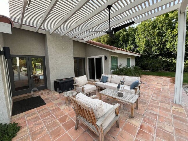 Building Photo - 39866 Newcastle Dr