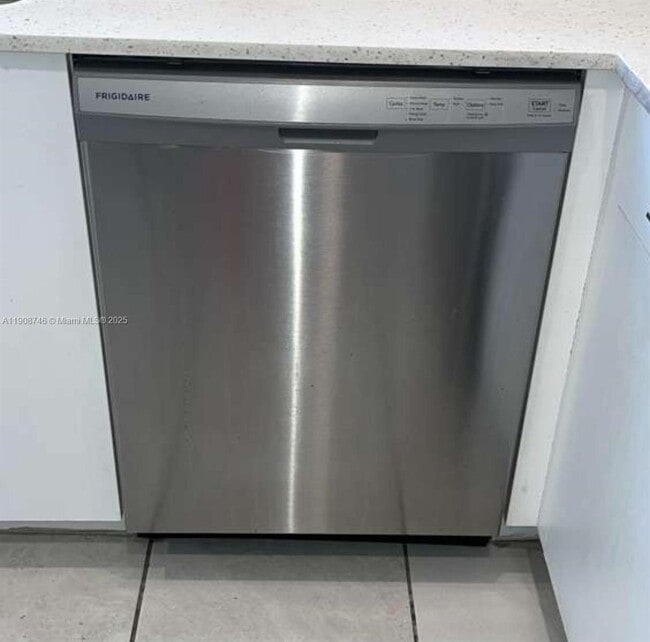 Building Photo - 24601 SW 119th Pl