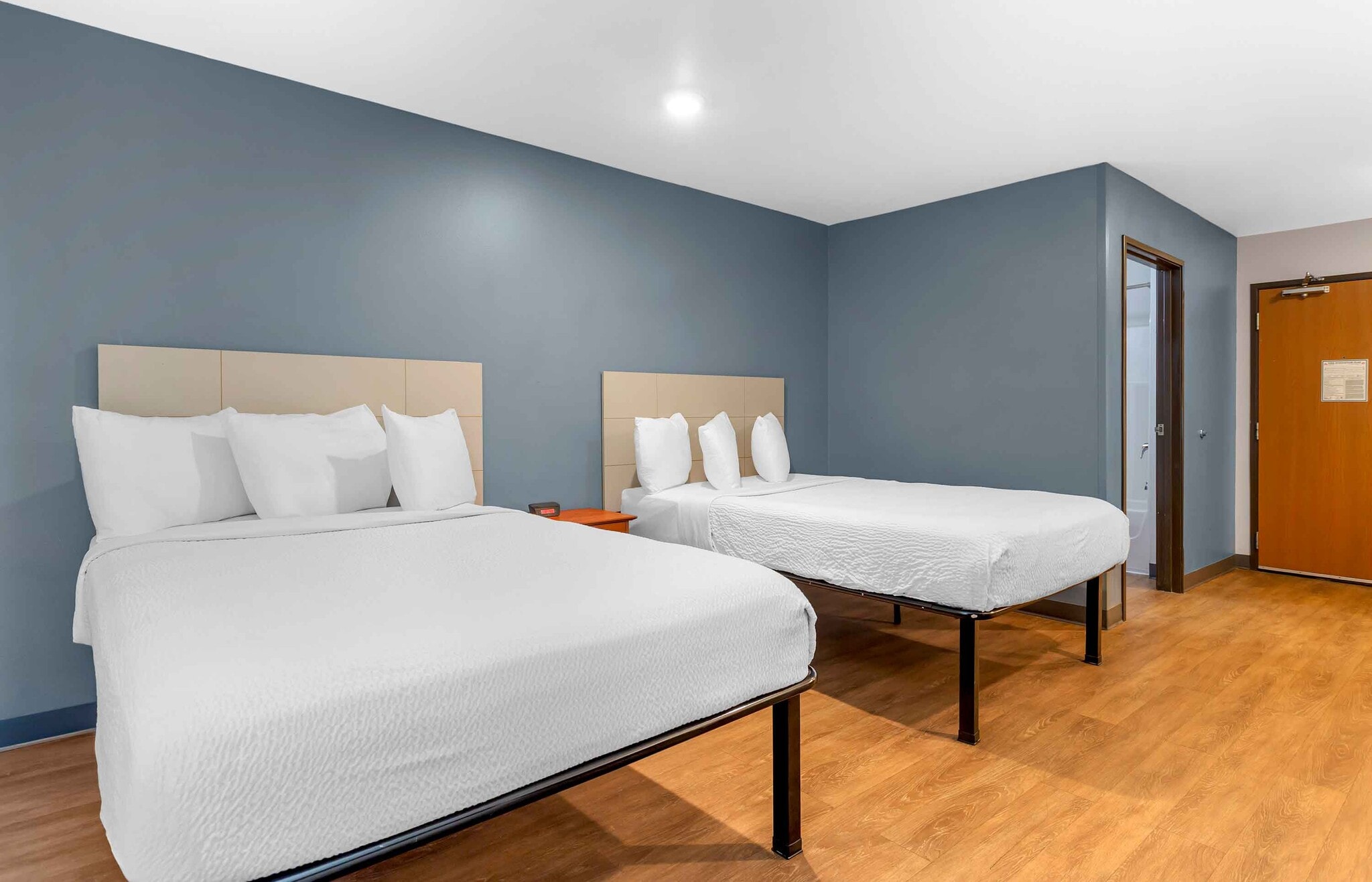 Building Photo - Furnished Studio-Fort Myers - Northeast