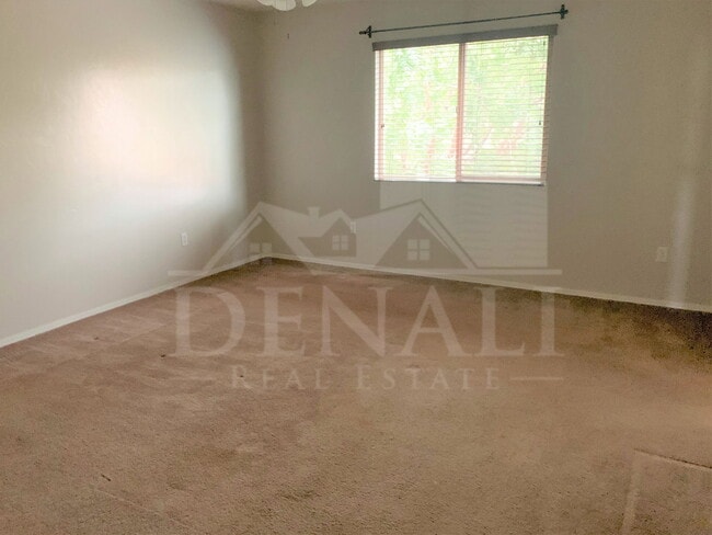 Building Photo - 14334 S Via Gualda