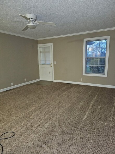 Building Photo - 118 B Fisher Dr