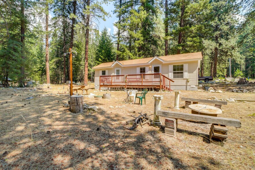 Building Photo - 16934 Tyee Dr