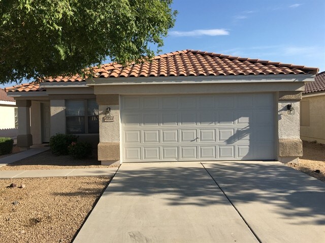 Primary Photo - 10533 W Sands Dr