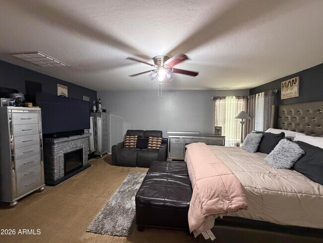 Building Photo - 8508 N 64th Ln