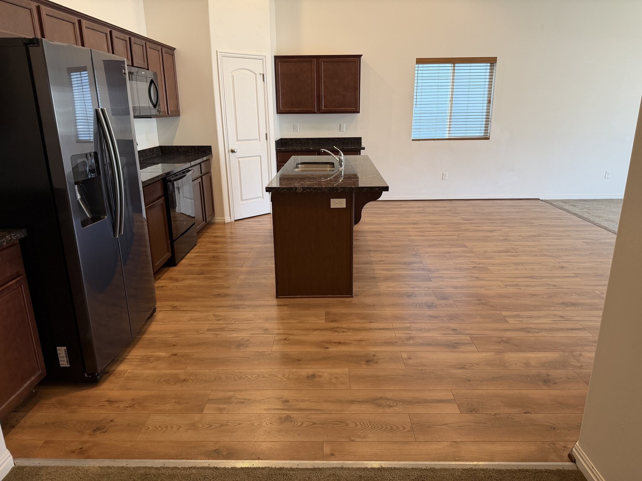 Building Photo - 149 E 460 N