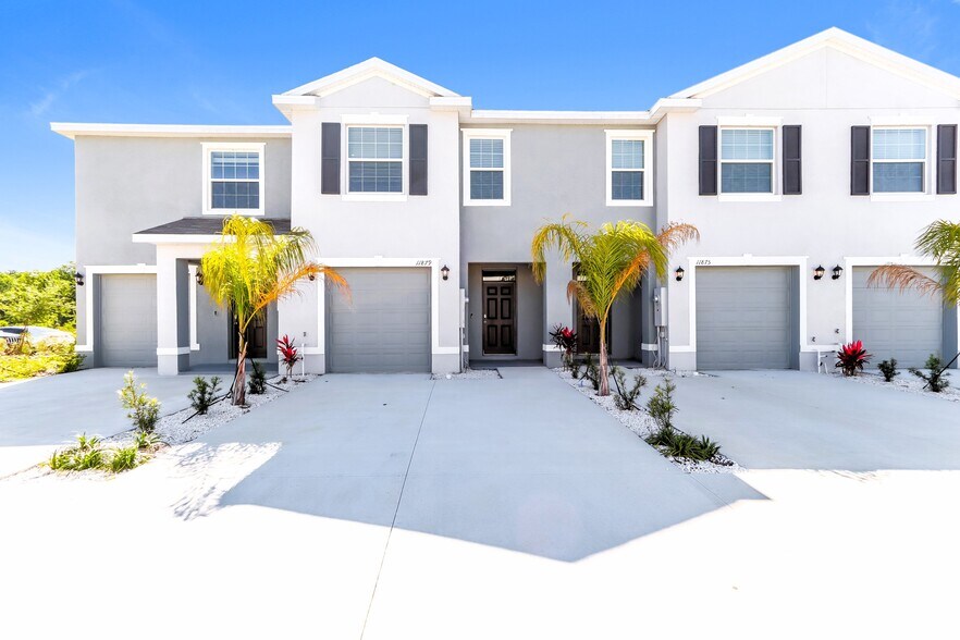 Building Photo - 11879 Stoneport Pl
