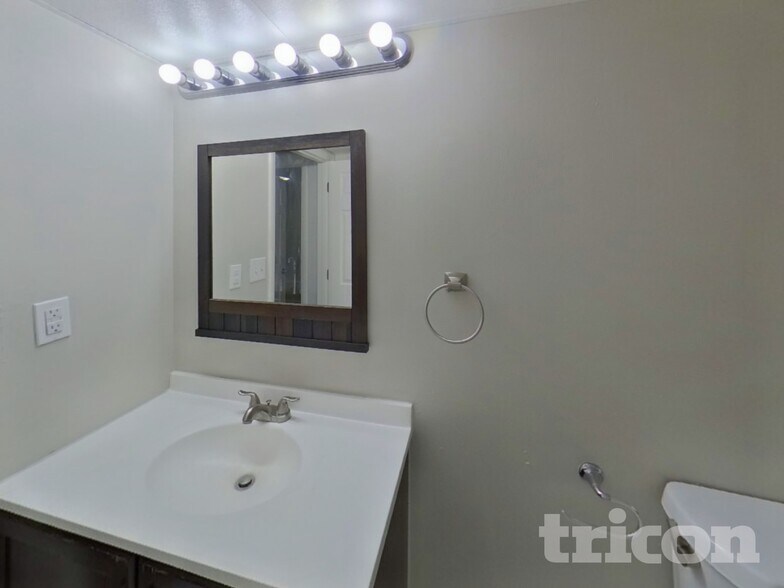 Building Photo - 3509 S Norfolk Way