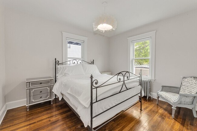 Building Photo - 248 Roslindale Ave