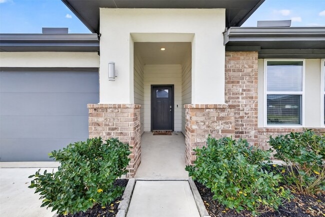 Building Photo - 30039 Gallatin River Ln