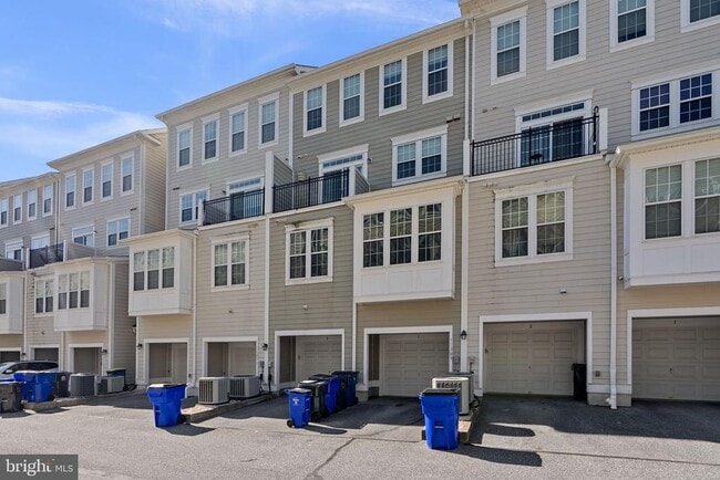 Building Photo - 11209 Chase St