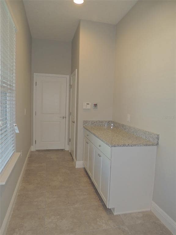 Building Photo - 7153 Summerlake Groves St