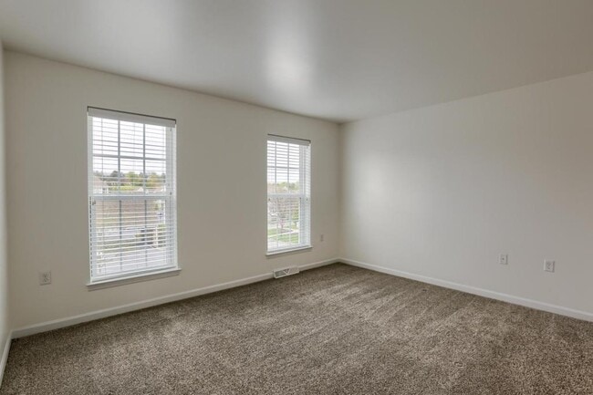 Building Photo - 3030 Meridian Cmns