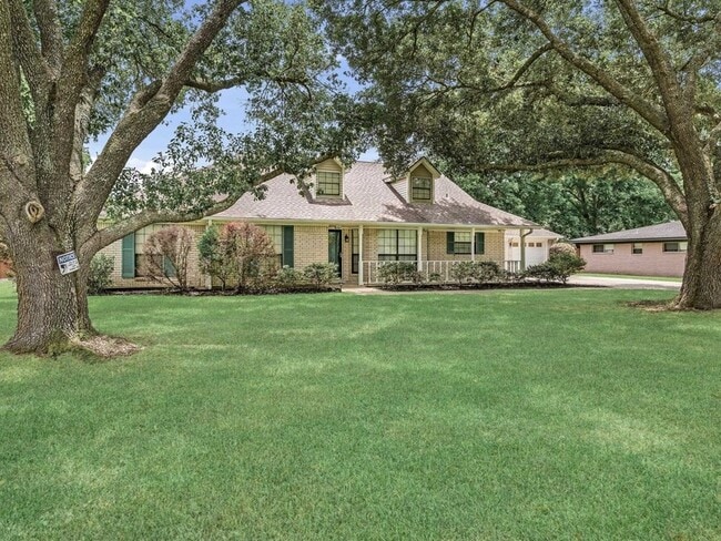 Building Photo - 6970 Ellen Ln