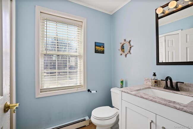 Building Photo - 102 Clinton St