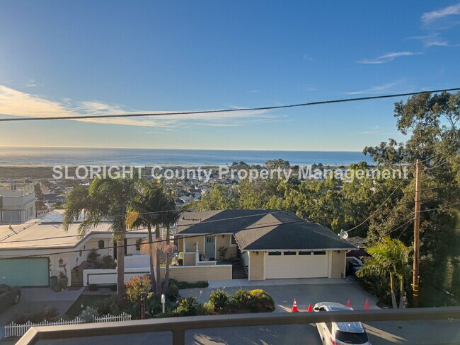 Building Photo - AVAILABLE NOW - Executive Luxury Ocean-View Home in Prime Morro Bay Location - 3 Bed / 3 Bath