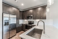 Building Photo - Limited-Time Offer: 2 Weeks Free on Modern...