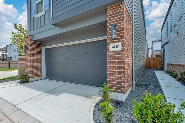Building Photo - 4130 Good Vineyard Ln