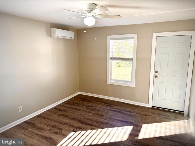 Primary Photo - 220 Delsea Dr