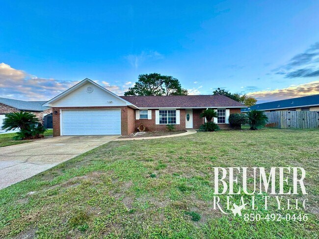 Building Photo - Lakefront Living Minutes to NAS & Perdido Beaches