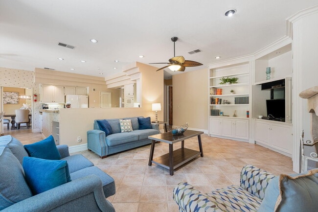 Building Photo - 72056 Palm Haven Dr