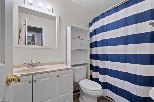 Building Photo - 1805 Monet Ct