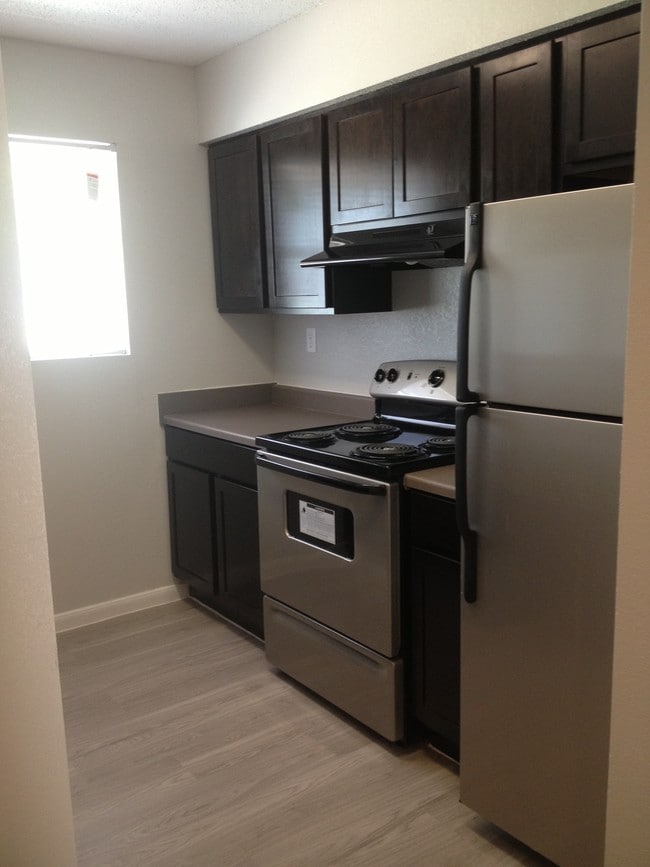 Floorplan - Ravenwood Apartments